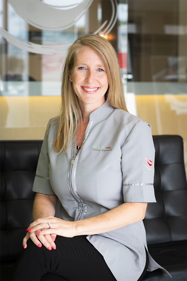 Dre Tammy Raymond - Dentiste généraliste - Clinique de santé dentaire Tammy Raymond de Terrebonne